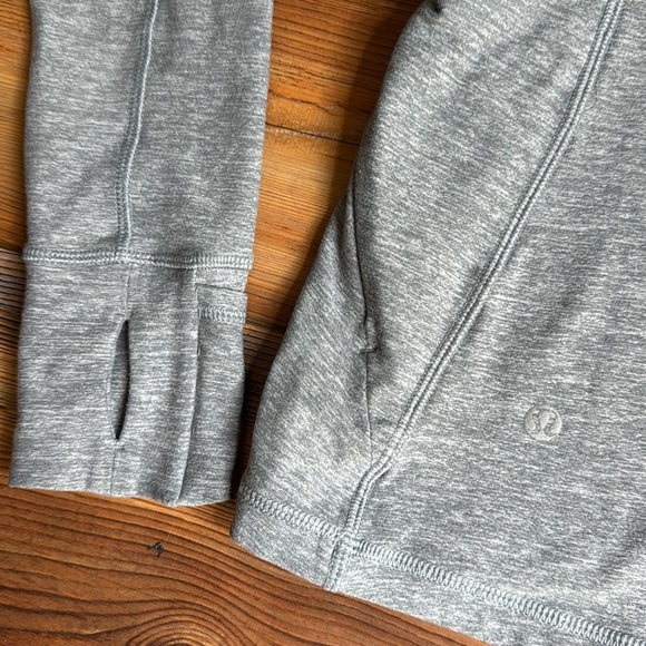 Lululemon half zip pullover gray with yellow trim 6 - Picture 4 of 5